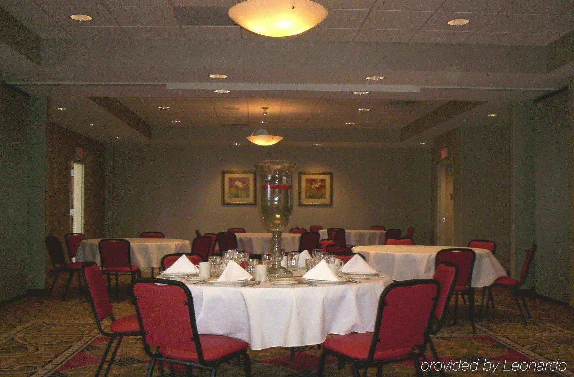 Holiday Inn Carbondale - Conference Center By Ihg Dış mekan fotoğraf
